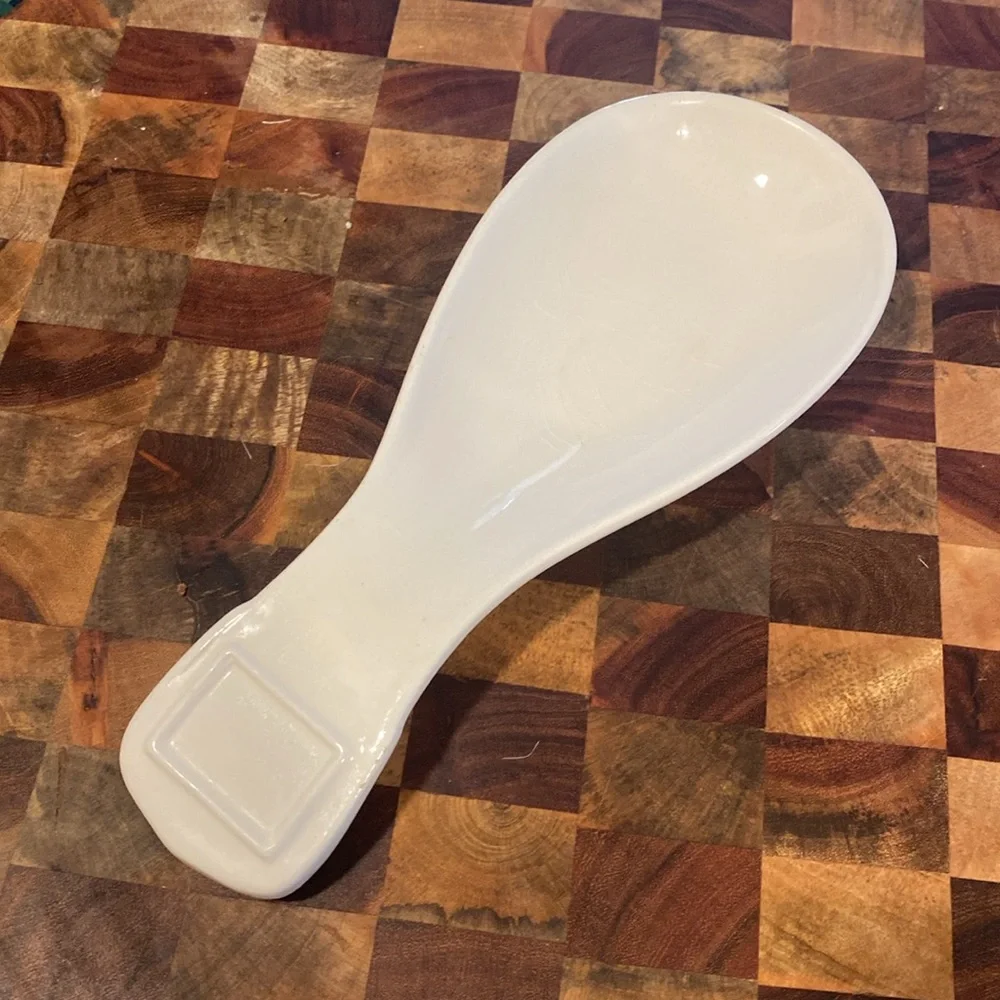 THL Ceramic White Spoon Rest